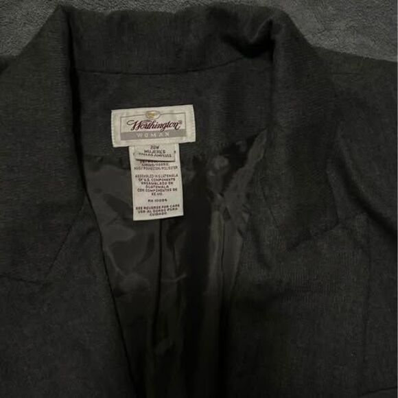 Plus Size Worthington Women’s Formal Gray Blazer With Gold Buttons - Picture 6 of 6
